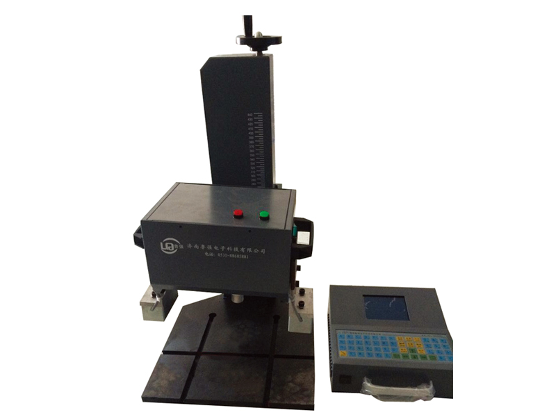 臺(tái)便一體機(jī)