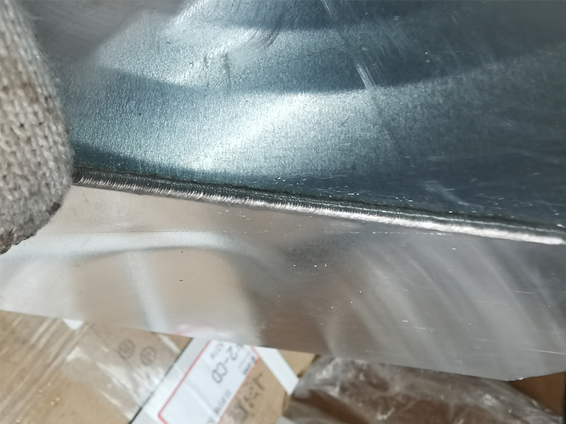 手持激光焊接機(jī)