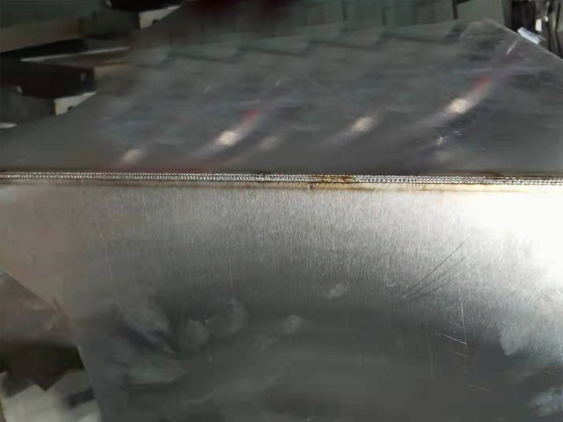 手持激光焊接機(jī)